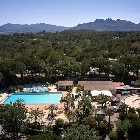 ラグジュアリーテント Glamping Frejus